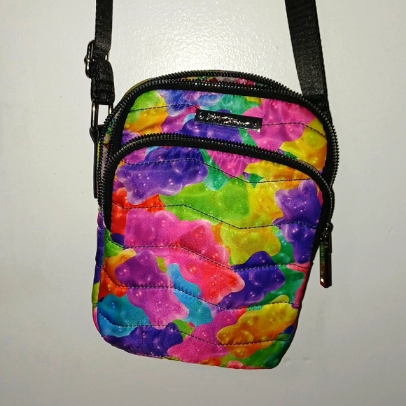 Betsey Johnson Handbags - 🛍PICK 2X$65.00.             BETSY JOHNSON CROSSBODY BAG